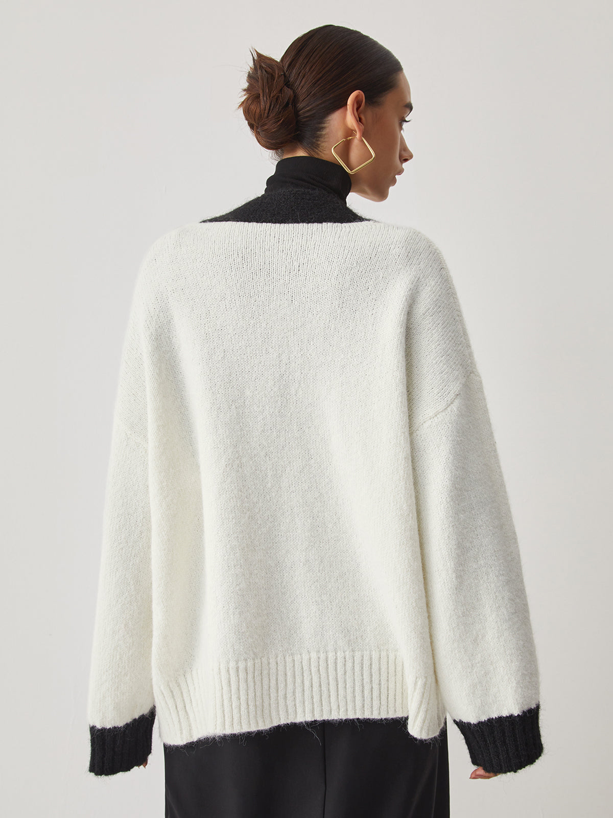 Oversized Contrast Trim Cardigan