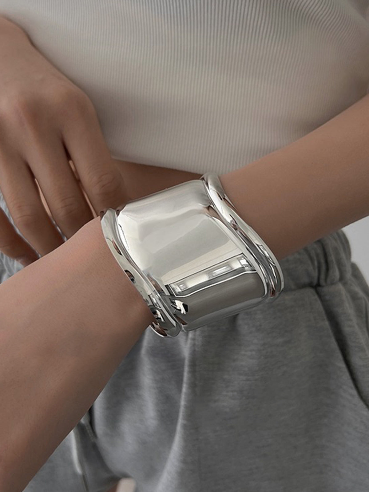 Metallic Wide Cuff Bracelet