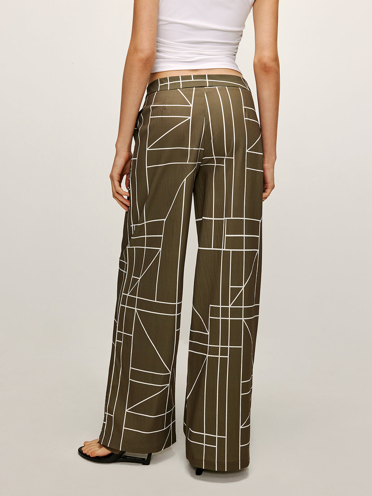 Printed Wide-Leg Pants