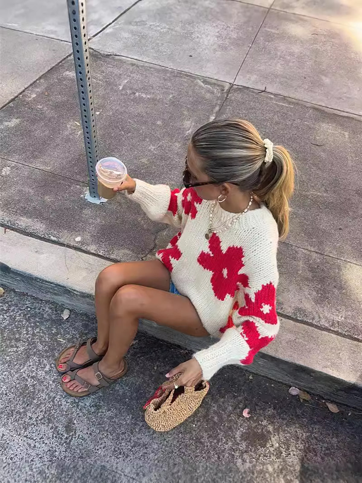 Crew Neck Flower Mechanism Knitting Top