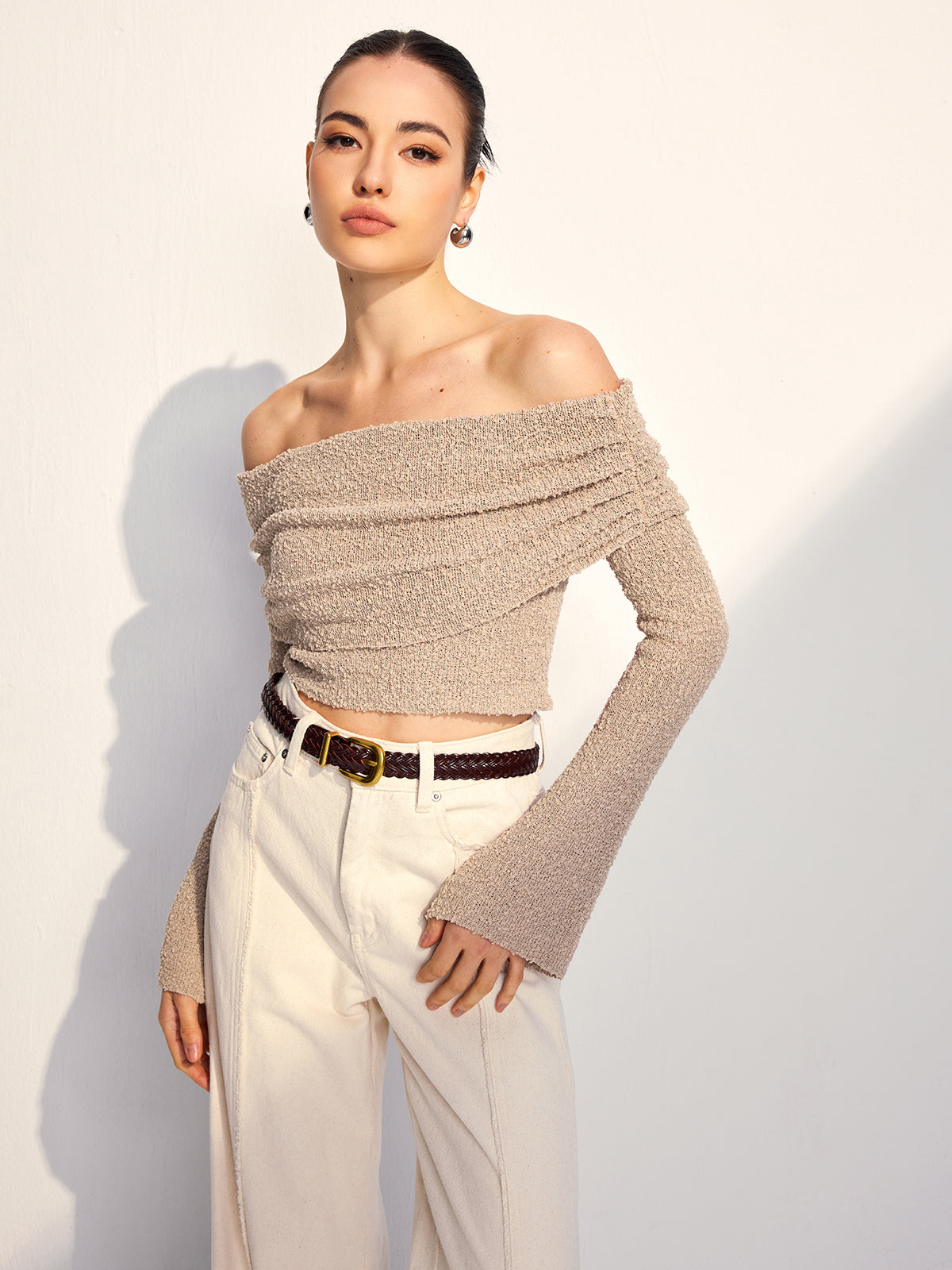 Off Shoulder Plain Knit Top