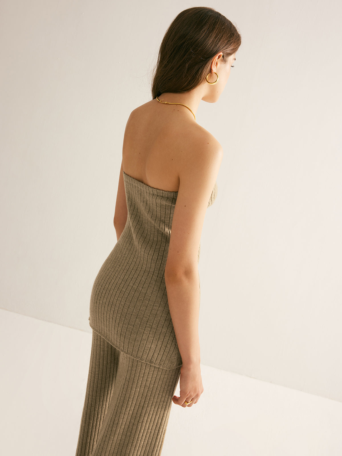 Ribbed Strapless Slit Sweater Vest