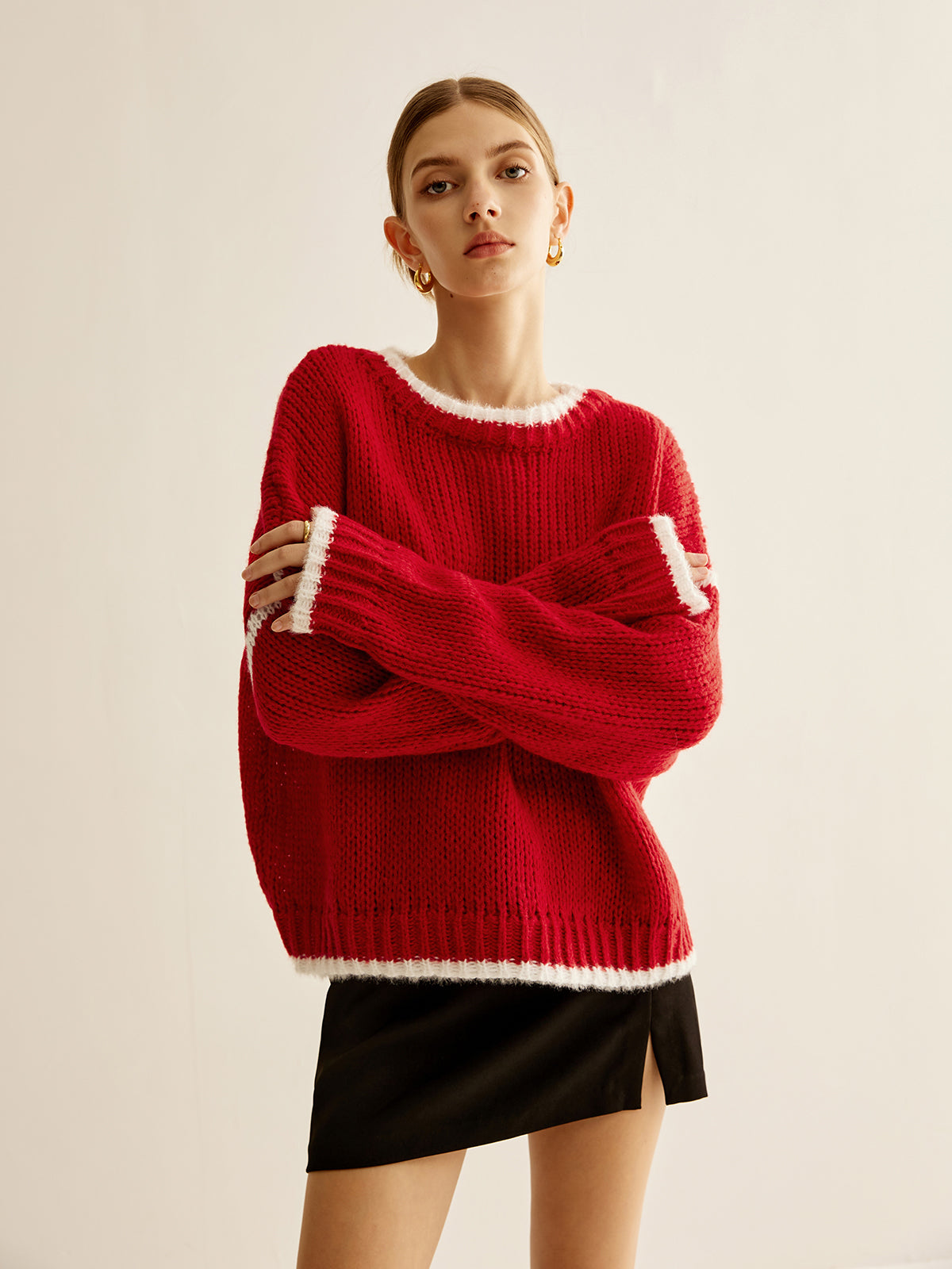 Crew Neck Contrast Binding Sweater