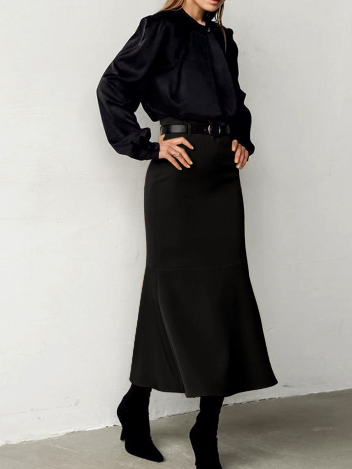 Minimalist Plain Skirt Without Belt