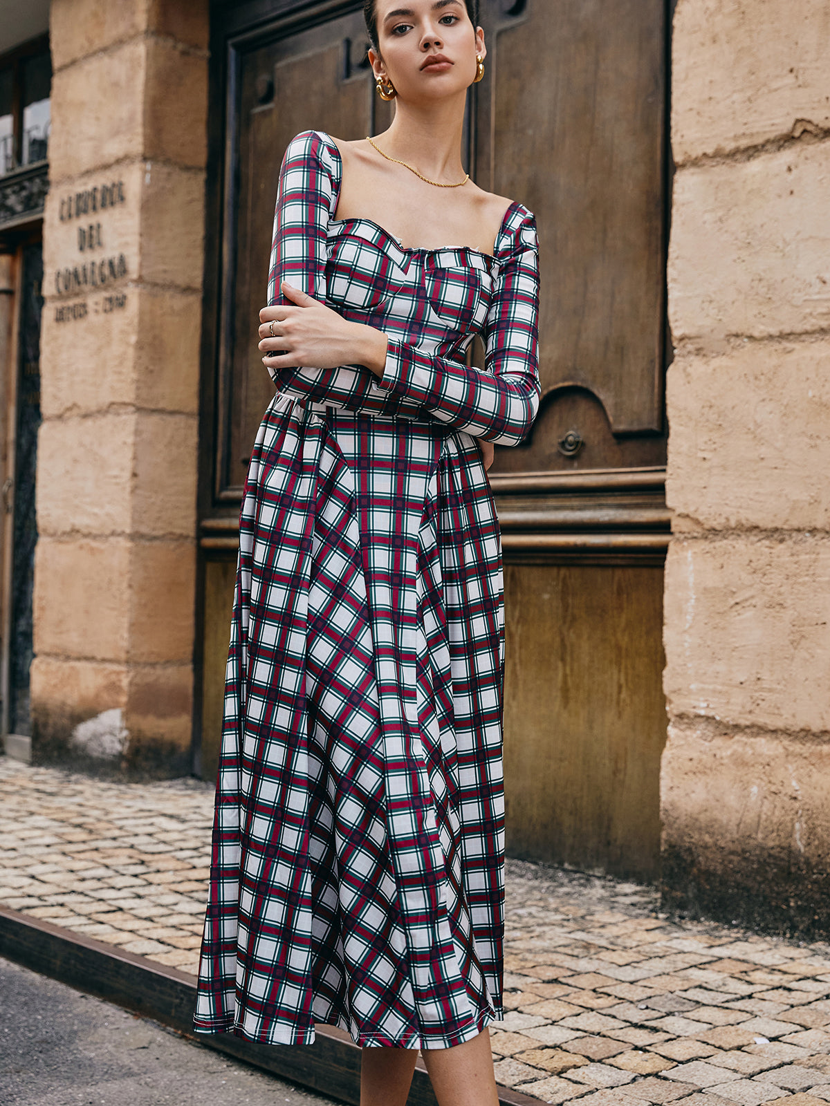 Sweetheart Plaid Pleated Dress