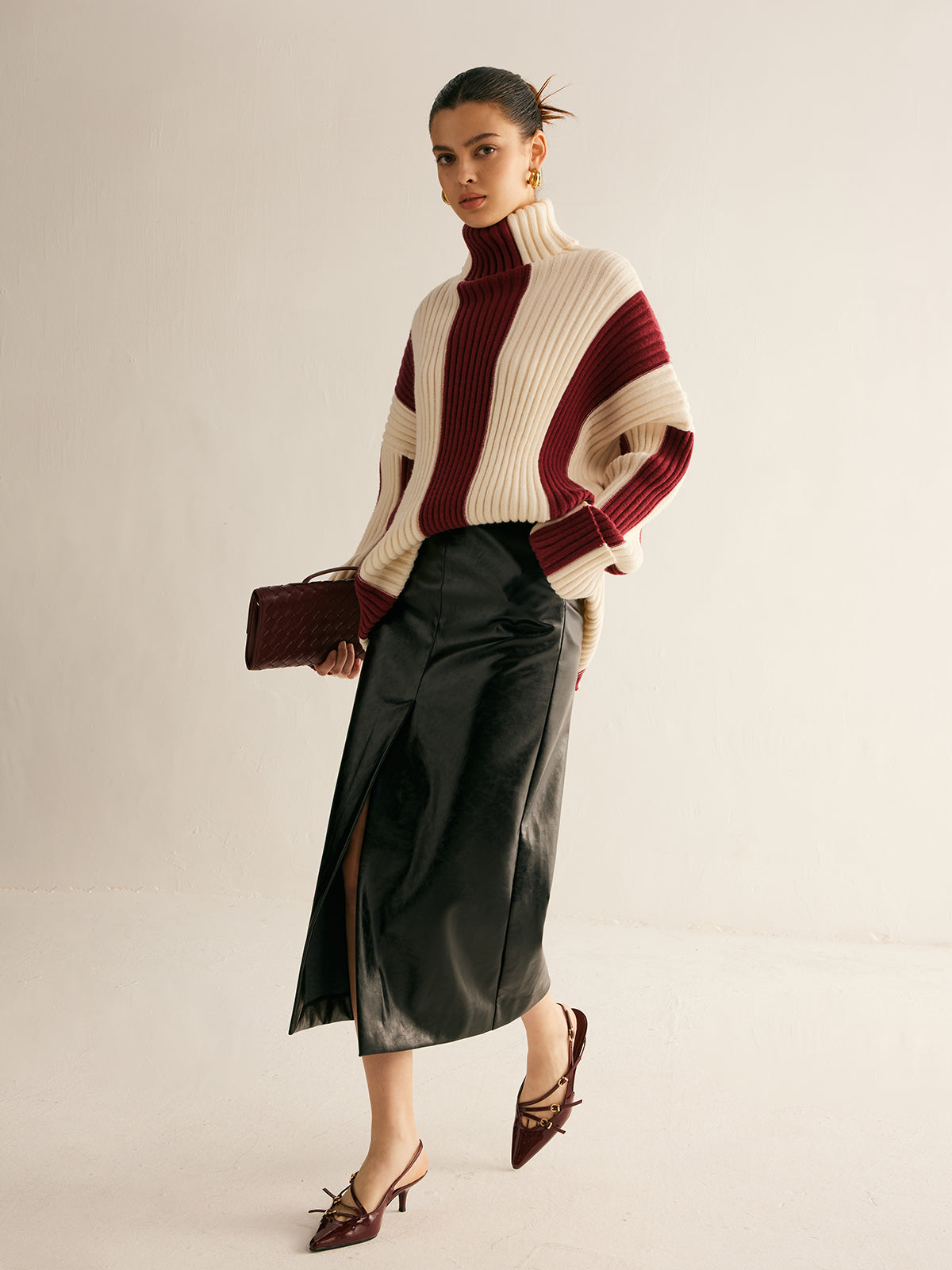 Ribbed Color Block Turtleneck Sweater