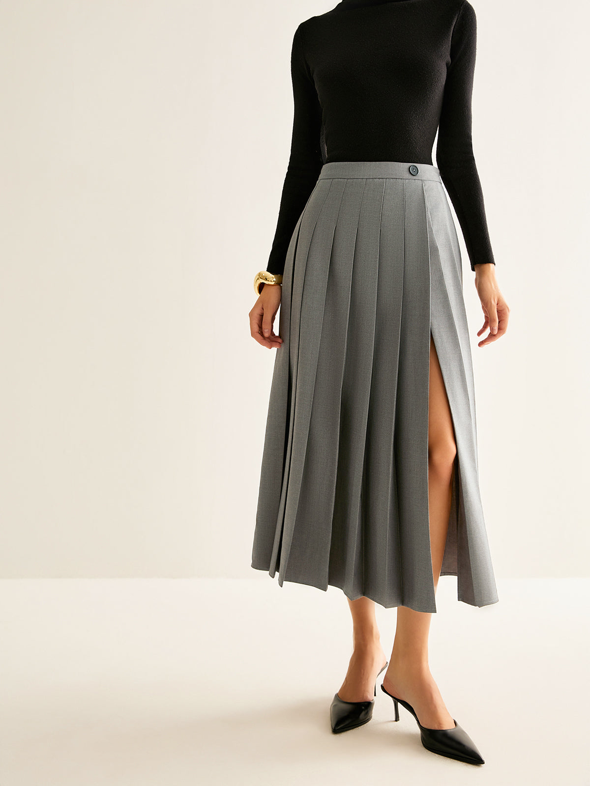 Pleated Slit Zipper Skirt