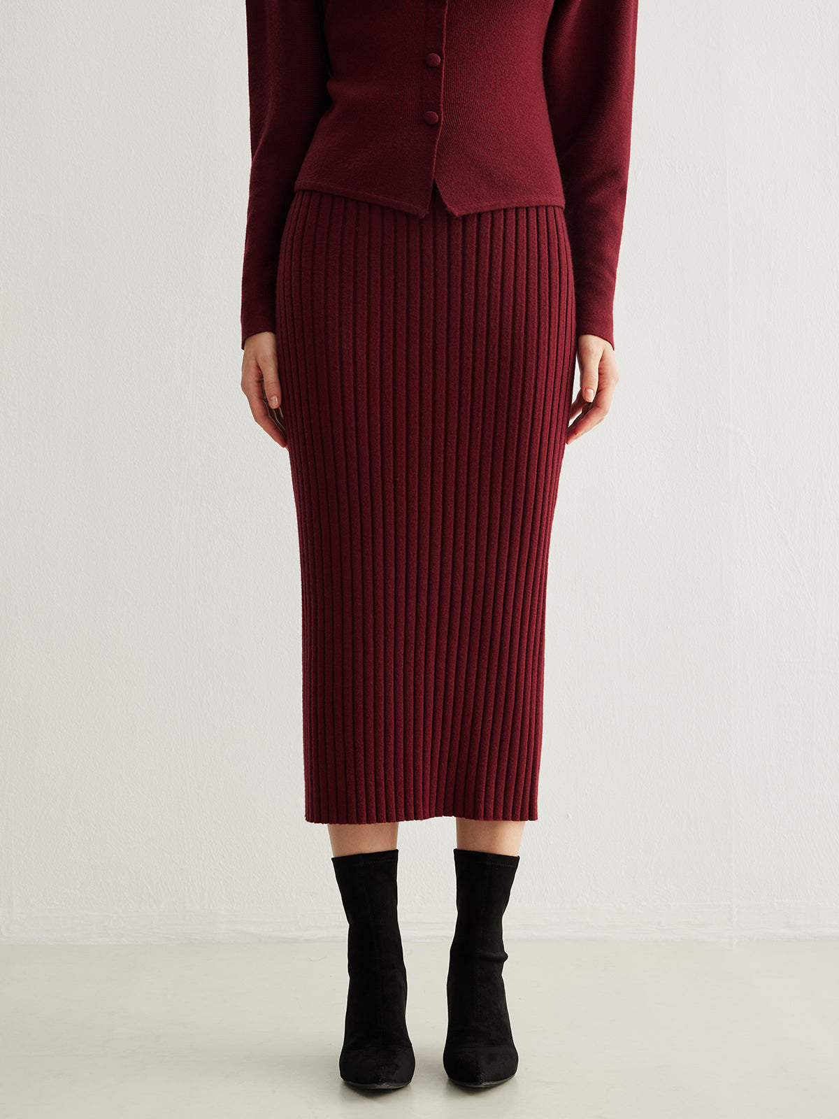 Minimalist Ribbed Sweater Skirt