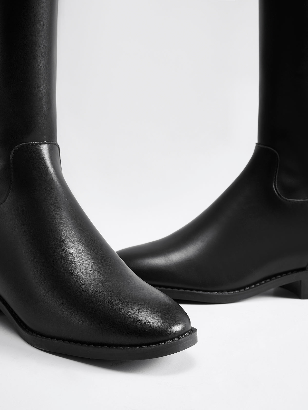 Belted Knee-High Knight Boots