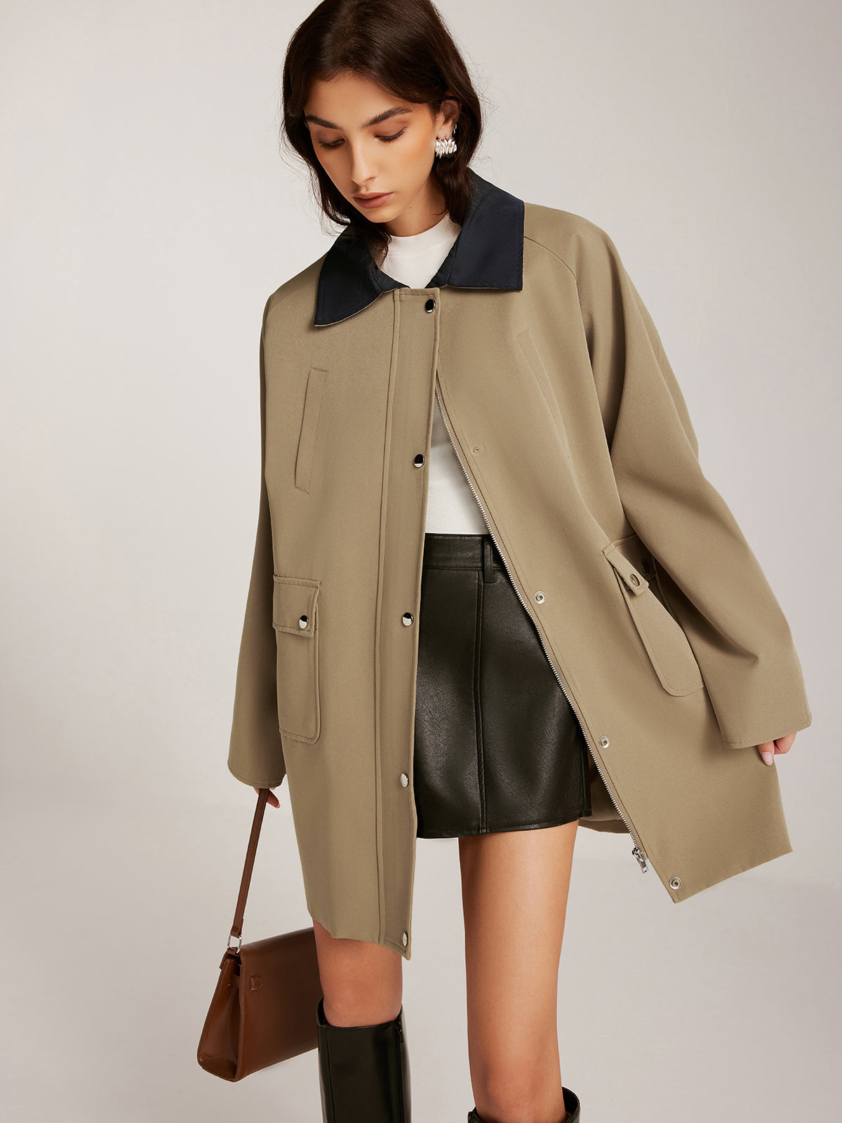 Contrast-Collar Zipper Loose Trench Coat