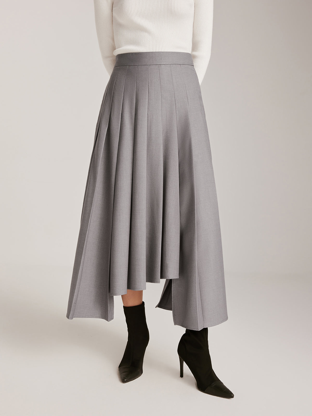 Asymmetrical Pleated Pockets Skirt