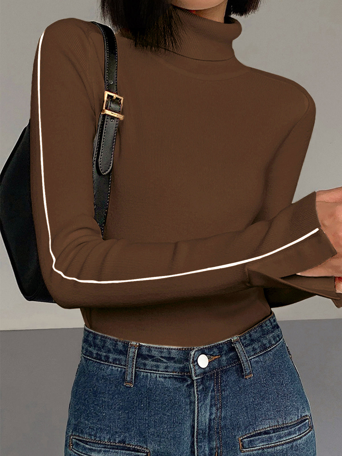 Contrast Piping Turtleneck Sweater