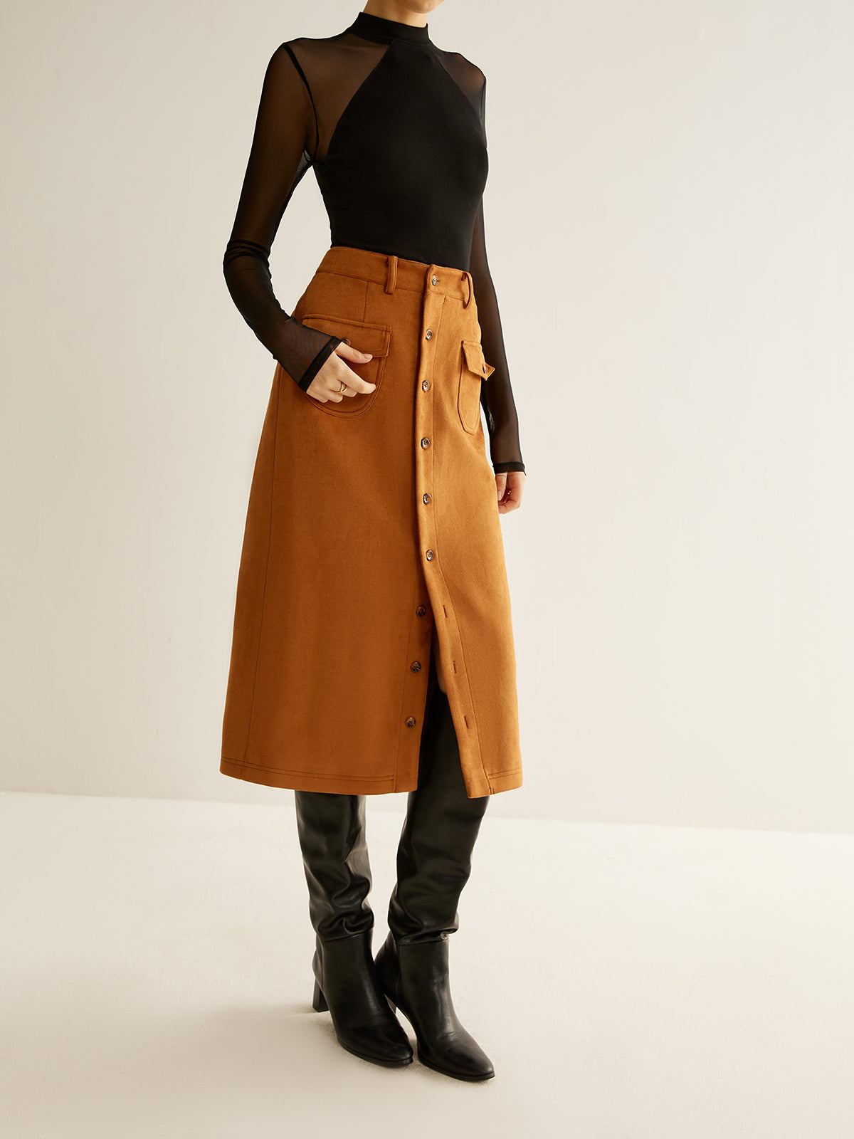 Button Suede Pockets Skirt