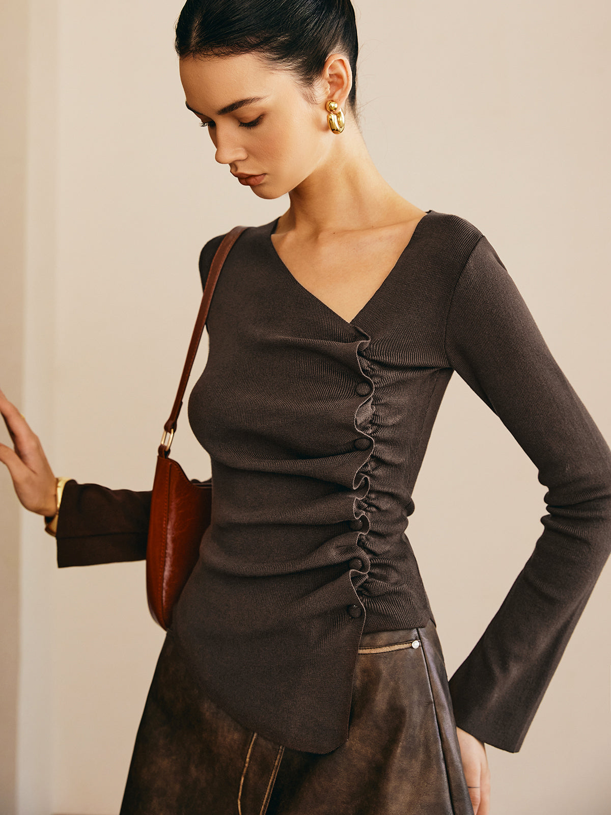 Asymmetrical Pleated Slim Sweater