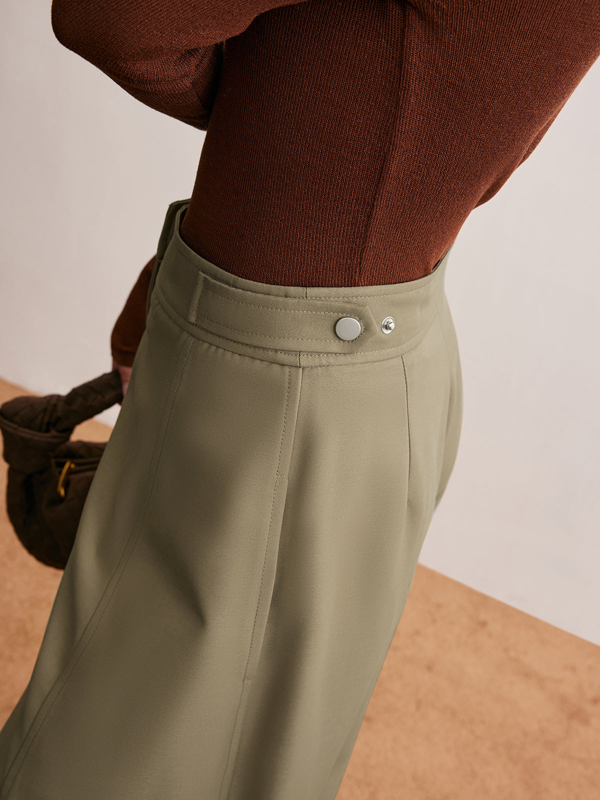 Button Clasp Wide-Leg Pants