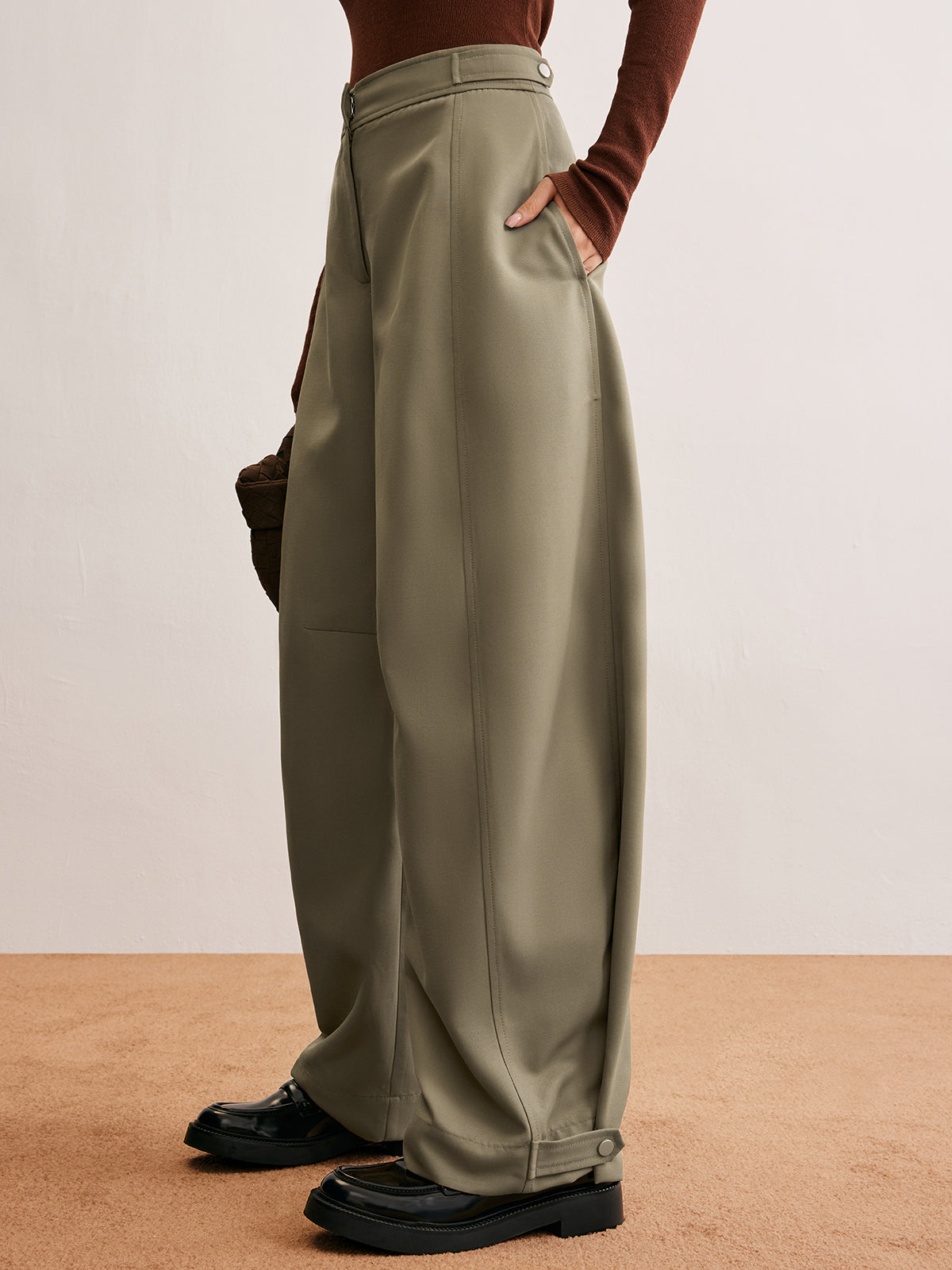 Button Clasp Wide-Leg Pants