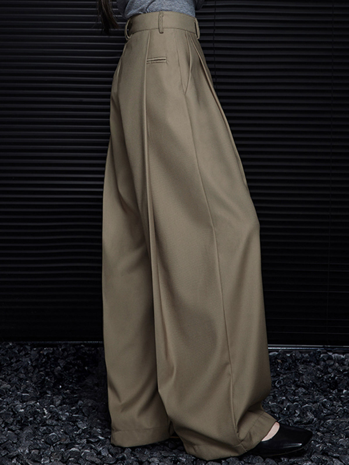 Pleated Draped Pants Without Belt