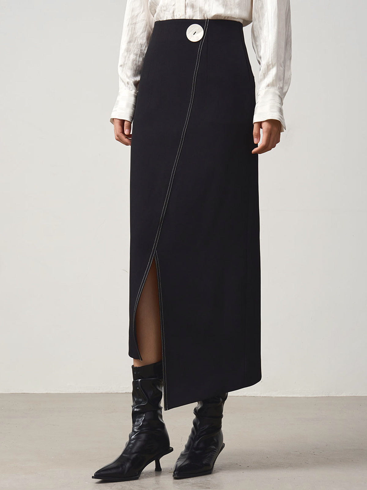 Asymmetrical Retro Split Skirt