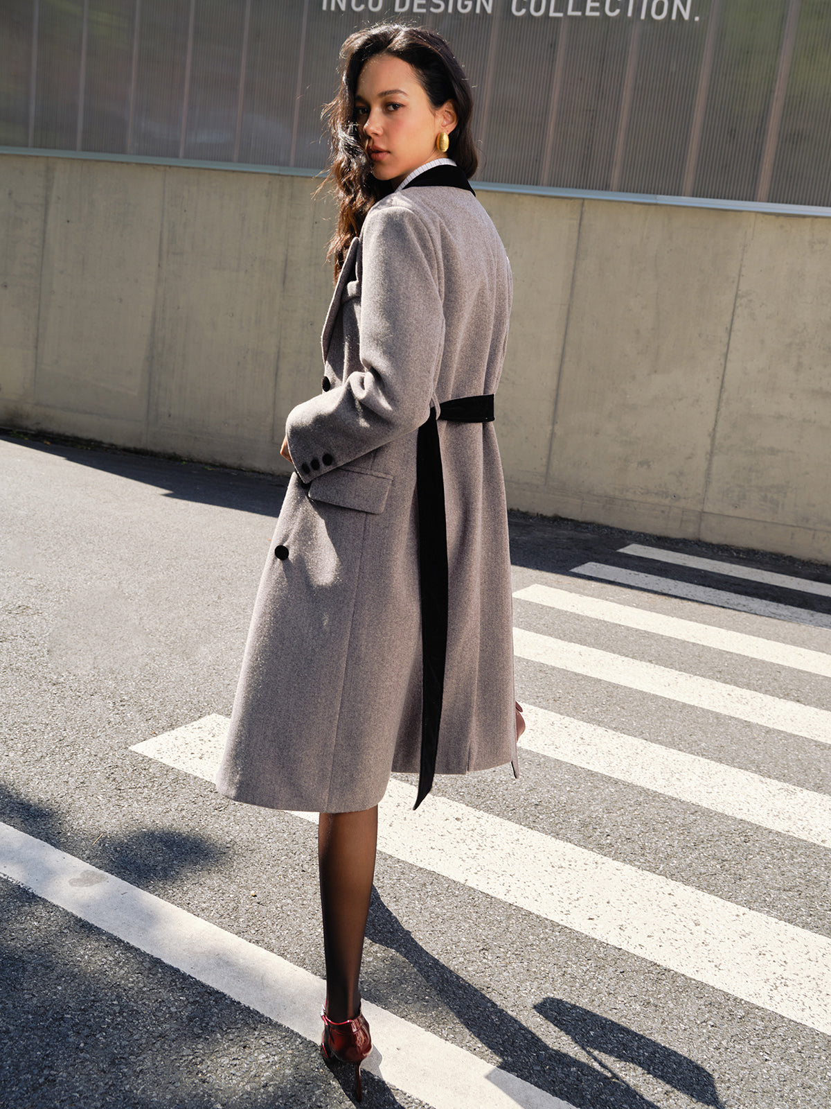 Contrast Collar Belted Tweed Coat